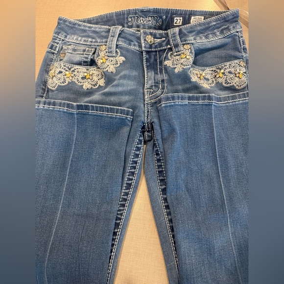 Miss Me Denim Boot Cut Jeans with Embroidered Details - Picture 5 of 6